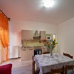 Casa Della Nonna شقة اباديا لاريانا
